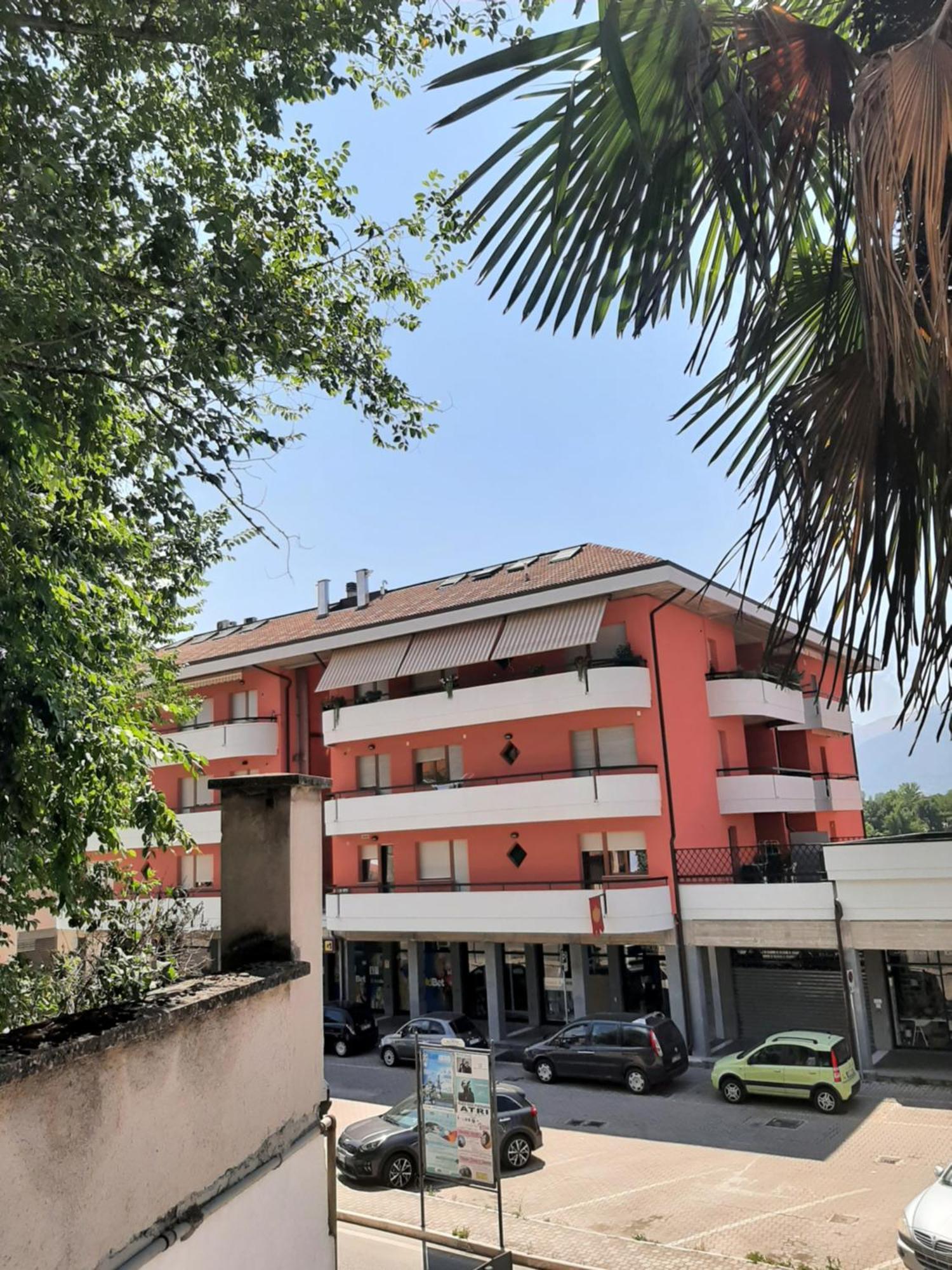 Gufo Verde 苏尔莫纳 外观 照片